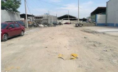 Venta de BODEGAS en el MALL DEL YONKE en ESCOBEDO, NL