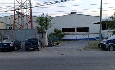 Venta de BODEGAS en el MALL DEL YONKE en ESCOBEDO, NL