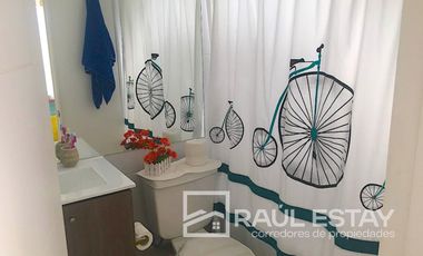 VENDEMOS amplio Dpto. en el centro en reconocido Edificio