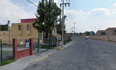 MFS (EMB) CASA EN VENTA DE CONTADO EN PASEOS DE SAN JUAN EDOMEX