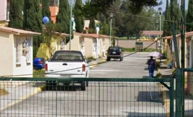 MFS (EMB) CASA EN VENTA DE CONTADO EN PASEOS DE SAN JUAN EDOMEX