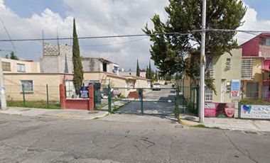 MFS (EMB) CASA EN VENTA DE CONTADO EN PASEOS DE SAN JUAN EDOMEX
