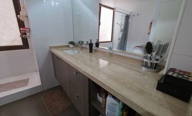 Hermosa Casa en Venta en Sector San Luis de Chicureo - Colina