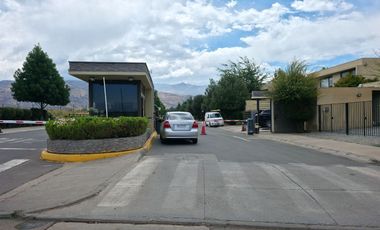 Hermosa Casa en Venta en Sector San Luis de Chicureo - Colina