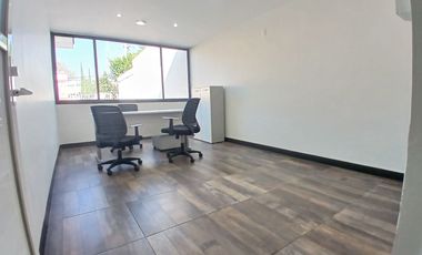 Consultorio/Oficina en La Joya, cercano a la Zona de Hospitales