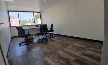 Consultorio/Oficina en La Joya, cercano a la Zona de Hospitales