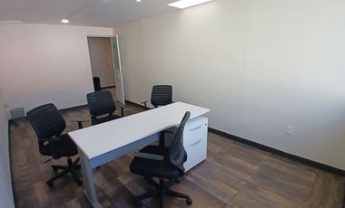 Consultorio/Oficina en La Joya, cercano a la Zona de Hospitales