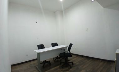 Consultorio/Oficina en La Joya, cercano a la Zona de Hospitales