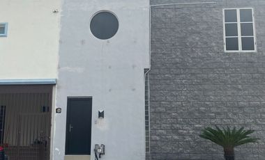 Venta de Residencia con oficina en Rinconada Colonial en Apodaca, NL