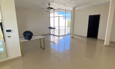 Venta de Residencia con oficina en Rinconada Colonial en Apodaca, NL