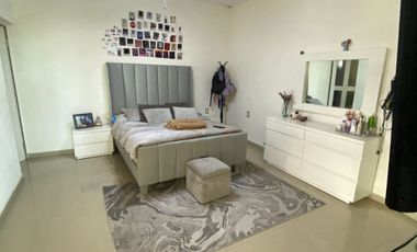 Venta de Residencia con oficina en Rinconada Colonial en Apodaca, NL