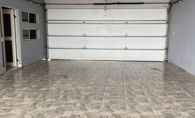 Venta de Residencia con oficina en Rinconada Colonial en Apodaca, NL