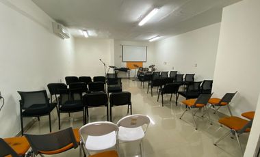 Venta de Residencia con oficina en Rinconada Colonial en Apodaca, NL