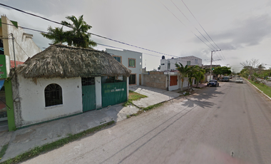 Casa de un solo nivel en venta en Del Bosque, Chetumal, Q.R. - REMATE BANCARIO CON EXCELENTE OPORTUNIDAD DE INVERSIÓN.