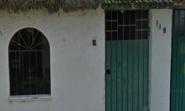Casa de un solo nivel en venta en Del Bosque, Chetumal, Q.R. - REMATE BANCARIO CON EXCELENTE OPORTUNIDAD DE INVERSIÓN.