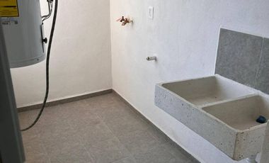 SE RENTA DEPARTAMENTO EN VILLAS DEL REFUGIO