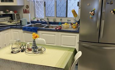 VENDO CASA EN LOMAS DE VALLLE DORADO, BUEN MANTENIMIENTO