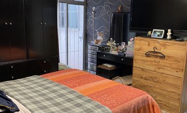 VENDO CASA EN LOMAS DE VALLLE DORADO, BUEN MANTENIMIENTO