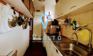 AMPLIA Y HERMOSA CASA DE 2 PISOS EN EL BOSQUE CUENTA CON R.F