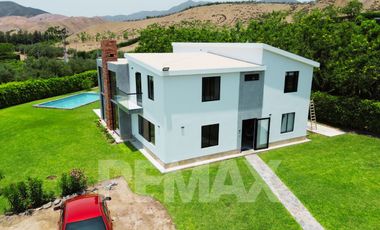 VENTA | Casa de Campo AMOBLADA en Condominio Exclusivo — Finca Olivos, Azpitia (Cañete)