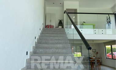 VENTA | Casa de Campo AMOBLADA en Condominio Exclusivo — Finca Olivos, Azpitia (Cañete)