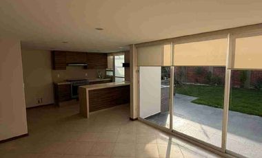 Se renta casa amplia en fraccionamiento Lomas Virreyes, Calimaya, Estado de México