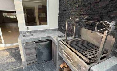 Se renta casa amplia en fraccionamiento Lomas Virreyes, Calimaya, Estado de México