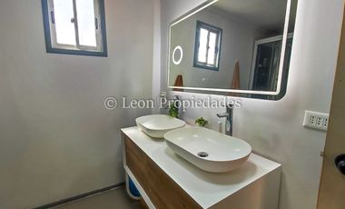 Leon Propiedades arrienda casa en sector Cuyuncavi, Curacaví.