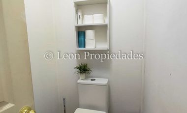 Leon Propiedades arrienda casa en sector Cuyuncavi, Curacaví.