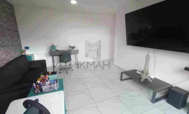 EXCELENTE RESIDENCIA EN METEPEC