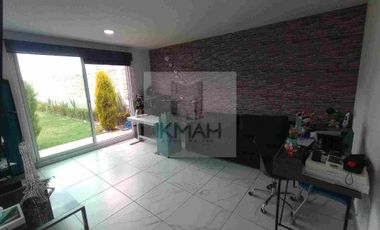 EXCELENTE RESIDENCIA EN METEPEC