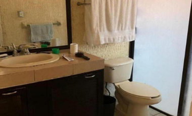 Excelente Casa Con Amplios Espacios en Cuernavaca