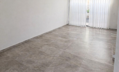 CASA EN VENTA EN PRADOS ALTO SUR