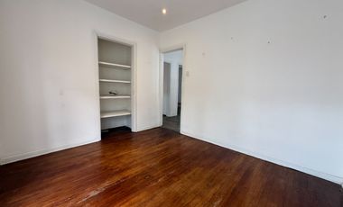 CASA CLÁSICA EN ARRIENDO -QUINTA CAMACHO-BOGOTA D.C