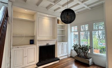 CASA CLÁSICA EN ARRIENDO -QUINTA CAMACHO-BOGOTA D.C