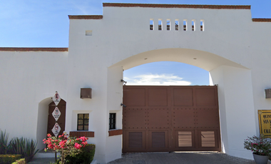 CASA EN VENTA EN TEPOTZOTLÁN – Funcionalidad y Comodidad: Espacios Pensados para su Bienestar en un Entorno Tranquilo. Recuperación Bancaria