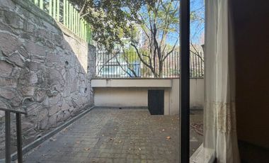 Casa en Renta Bosques de Las Lomas Terraza Amplia Techada P/Remodelar Dos Accesos