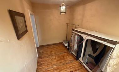 Casa en Renta Bosques de Las Lomas Terraza Amplia Techada P/Remodelar Dos Accesos