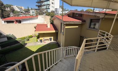 Casa en Renta Bosques de Las Lomas Terraza Amplia Techada P/Remodelar Dos Accesos