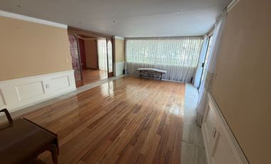 Casa en Renta Bosques de Las Lomas Terraza Amplia Techada P/Remodelar Dos Accesos