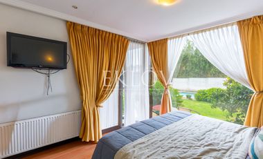 Casa Moderna 6 Dormitorios Con Piscina En Lomas De Montemar