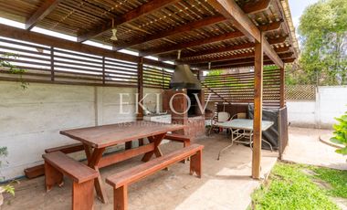 Casa Moderna 6 Dormitorios Con Piscina En Lomas De Montemar