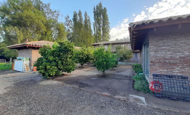 OPORTUNIDAD VALOR BAJO TASACION. Algarrobal 1, 4D 4B, estar, servicios más taller con baño 264 mts en 5.017 de terreno