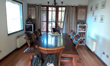 OPORTUNIDAD VALOR BAJO TASACION. Algarrobal 1, 4D 4B, estar, servicios más taller con baño 264 mts en 5.017 de terreno