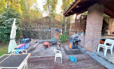 OPORTUNIDAD VALOR BAJO TASACION. Algarrobal 1, 4D 4B, estar, servicios más taller con baño 264 mts en 5.017 de terreno