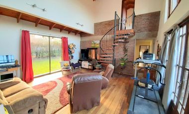 OPORTUNIDAD VALOR BAJO TASACION. Algarrobal 1, 4D 4B, estar, servicios más taller con baño 264 mts en 5.017 de terreno