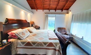 OPORTUNIDAD VALOR BAJO TASACION. Algarrobal 1, 4D 4B, estar, servicios más taller con baño 264 mts en 5.017 de terreno