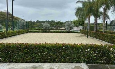 VENDO TERRENO KM. 13.5 VIA A LA COSTA ( AL LADO DE LAGUNA PLAZA)