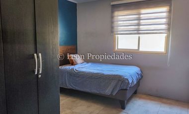 Leon Propiedades vende Parcela con Casa en sector Cuyuncavi Alto, Curacaví.