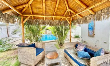 MILINA: VENDO DE OPORTUNIDAD 2 CASAS EN TERRENO DE 680 m2 A SOLO 2 CUADRAS AL MAR